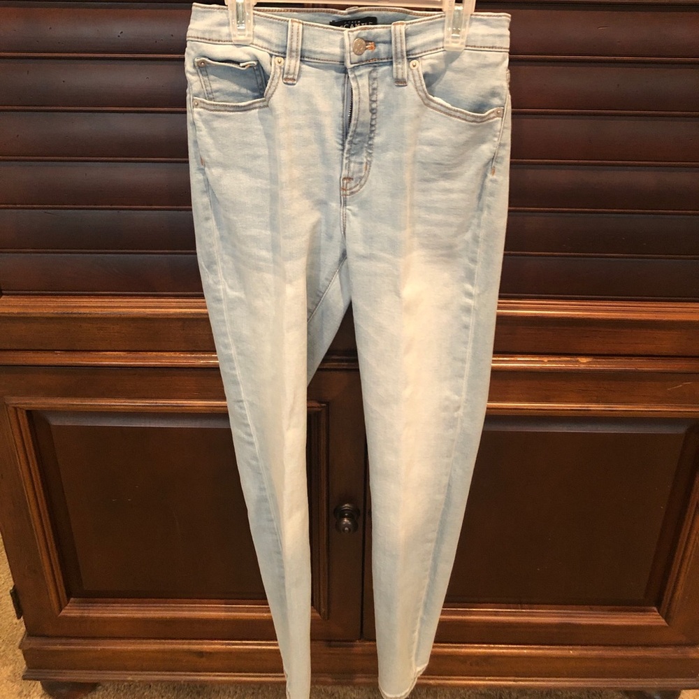 Soft skinny J Crew jeans size 28